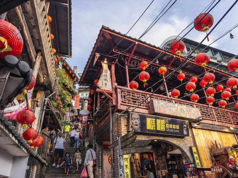 abc mart, beams, chiang kai-shek, chun shui tang, daan, daxi old street, easycard, fujin street, huashan 1914 creative park, jin feng braised pork rice, longshan temple, maokong gondola, memorial hall, michelin guide, miyahara ice cream, national palace museum, rainbow 6, shilin, shilin night market, sun yat-sen, taipei, taipei 101, taipei fish market, taipei zoo, xiao wulai skywalk, ximending, yongkang beef noodle, zhengbin fishing harbor, zhinan temple station, กระเช้าเมาคง, ก๋วยเตี๋ยวเนื้อ, ของกินซีเหมินติง, ขอพรวัดหลงซาน, ข้าวหน้าหมูตุ๋น, งานศิลปะ, จินเฟิงหลู่โร่วฟั่น, จีหลง, ช้อปปิ้งไต้หวัน, ชานมไข่มุก, ชุนชุ่ยถาง, ซีเหมินติง, ซื่อหลินไนท์มาร์เก็ต, ตลาดชุมชนเก่าต้าซี, ตลาดปลาไทเป, ถนนสายรุ้ง, ถนนสายรุ้งหมายเลข 6, ท่าเรือสีรุ้ง, ที่เที่ยวไต้หวัน, พิพิธภัณฑ์พระราชวังแห่งชาติ, มิยาฮาร่า, ย่านซีเหมินติง, วัดฉือจี้, วัดหลงซาน, สวนสัตว์ไทเป, สะพานลอยฟ้า, สาธารณรัฐจีน, หยกผักกาด, หยกหมูสามชั้น, อนุสรณ์สถานเจียงไคเช็ค, อนุสรณ์สถานแห่งชาติ, อ่างเก็บน้ำ, เกาสง, เกี๊ยวซอสพริก, เจดีย์มังกรเสือ, เจียงไคเช็ค, เถาหยวน, เที่ยวไต้หวัน, เที่ยวไต้หวัน 2024, เที่ยวไต้หวัน 2567, เที่ยวไทเป 2024, เที่ยวไทเป 2567, เมืองยอดนิยมในไต้หวัน, เสี่ยวอูไหล, ไต้หวัน, ไต้หวัน2024, ไต้หวันเที่ยวไหนดี, ไทจง, ไทเป, ไทเป101, top 30+ ที่เที่ยวไต้หวัน สตรีทฟู๊ดเจ้าดัง ช้อปปิ้งสบาย [อัปเดต 2024]