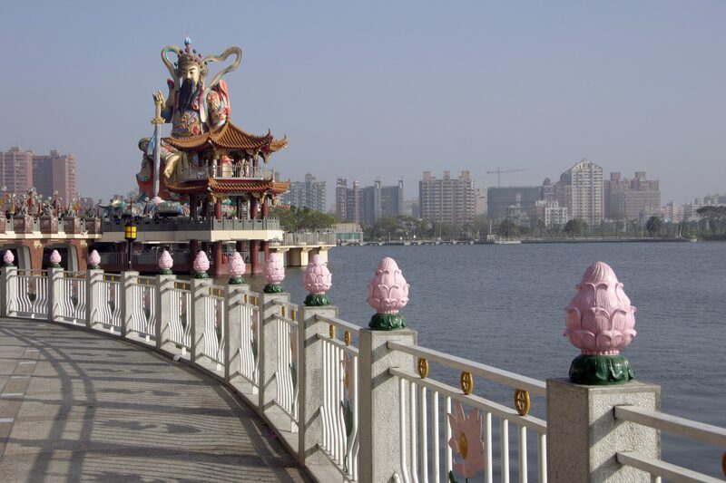 abc mart, beams, chiang kai-shek, chun shui tang, daan, daxi old street, easycard, fujin street, huashan 1914 creative park, jin feng braised pork rice, longshan temple, maokong gondola, memorial hall, michelin guide, miyahara ice cream, national palace museum, rainbow 6, shilin, shilin night market, sun yat-sen, taipei, taipei 101, taipei fish market, taipei zoo, xiao wulai skywalk, ximending, yongkang beef noodle, zhengbin fishing harbor, zhinan temple station, กระเช้าเมาคง, ก๋วยเตี๋ยวเนื้อ, ของกินซีเหมินติง, ขอพรวัดหลงซาน, ข้าวหน้าหมูตุ๋น, งานศิลปะ, จินเฟิงหลู่โร่วฟั่น, จีหลง, ช้อปปิ้งไต้หวัน, ชานมไข่มุก, ชุนชุ่ยถาง, ซีเหมินติง, ซื่อหลินไนท์มาร์เก็ต, ตลาดชุมชนเก่าต้าซี, ตลาดปลาไทเป, ถนนสายรุ้ง, ถนนสายรุ้งหมายเลข 6, ท่าเรือสีรุ้ง, ที่เที่ยวไต้หวัน, พิพิธภัณฑ์พระราชวังแห่งชาติ, มิยาฮาร่า, ย่านซีเหมินติง, วัดฉือจี้, วัดหลงซาน, สวนสัตว์ไทเป, สะพานลอยฟ้า, สาธารณรัฐจีน, หยกผักกาด, หยกหมูสามชั้น, อนุสรณ์สถานเจียงไคเช็ค, อนุสรณ์สถานแห่งชาติ, อ่างเก็บน้ำ, เกาสง, เกี๊ยวซอสพริก, เจดีย์มังกรเสือ, เจียงไคเช็ค, เถาหยวน, เที่ยวไต้หวัน, เที่ยวไต้หวัน 2024, เที่ยวไต้หวัน 2567, เที่ยวไทเป 2024, เที่ยวไทเป 2567, เมืองยอดนิยมในไต้หวัน, เสี่ยวอูไหล, ไต้หวัน, ไต้หวัน2024, ไต้หวันเที่ยวไหนดี, ไทจง, ไทเป, ไทเป101, top 30+ ที่เที่ยวไต้หวัน สตรีทฟู๊ดเจ้าดัง ช้อปปิ้งสบาย [อัปเดต 2024]