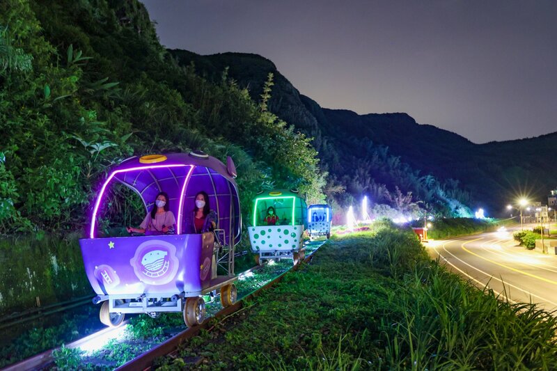 abc mart, beams, chiang kai-shek, chun shui tang, daan, daxi old street, easycard, fujin street, huashan 1914 creative park, jin feng braised pork rice, longshan temple, maokong gondola, memorial hall, michelin guide, miyahara ice cream, national palace museum, rainbow 6, shilin, shilin night market, sun yat-sen, taipei, taipei 101, taipei fish market, taipei zoo, xiao wulai skywalk, ximending, yongkang beef noodle, zhengbin fishing harbor, zhinan temple station, กระเช้าเมาคง, ก๋วยเตี๋ยวเนื้อ, ของกินซีเหมินติง, ขอพรวัดหลงซาน, ข้าวหน้าหมูตุ๋น, งานศิลปะ, จินเฟิงหลู่โร่วฟั่น, จีหลง, ช้อปปิ้งไต้หวัน, ชานมไข่มุก, ชุนชุ่ยถาง, ซีเหมินติง, ซื่อหลินไนท์มาร์เก็ต, ตลาดชุมชนเก่าต้าซี, ตลาดปลาไทเป, ถนนสายรุ้ง, ถนนสายรุ้งหมายเลข 6, ท่าเรือสีรุ้ง, ที่เที่ยวไต้หวัน, พิพิธภัณฑ์พระราชวังแห่งชาติ, มิยาฮาร่า, ย่านซีเหมินติง, วัดฉือจี้, วัดหลงซาน, สวนสัตว์ไทเป, สะพานลอยฟ้า, สาธารณรัฐจีน, หยกผักกาด, หยกหมูสามชั้น, อนุสรณ์สถานเจียงไคเช็ค, อนุสรณ์สถานแห่งชาติ, อ่างเก็บน้ำ, เกาสง, เกี๊ยวซอสพริก, เจดีย์มังกรเสือ, เจียงไคเช็ค, เถาหยวน, เที่ยวไต้หวัน, เที่ยวไต้หวัน 2024, เที่ยวไต้หวัน 2567, เที่ยวไทเป 2024, เที่ยวไทเป 2567, เมืองยอดนิยมในไต้หวัน, เสี่ยวอูไหล, ไต้หวัน, ไต้หวัน2024, ไต้หวันเที่ยวไหนดี, ไทจง, ไทเป, ไทเป101, top 30+ ที่เที่ยวไต้หวัน สตรีทฟู๊ดเจ้าดัง ช้อปปิ้งสบาย [อัปเดต 2024]