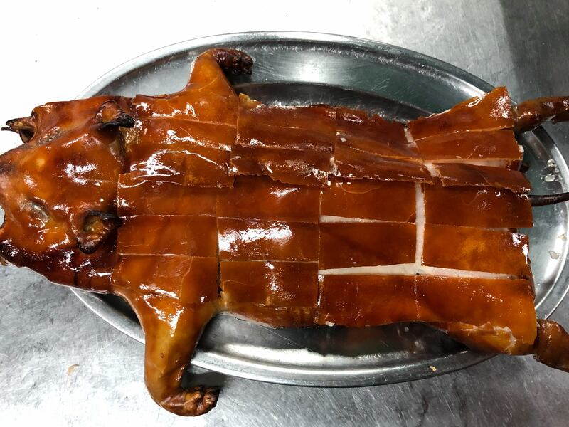 ร้านหมูหัน : ร้านอร่อย พิกัด กทม. หมูหันหนังกรอบย่างหอม ยอมอ้วนก็คราวนี้
