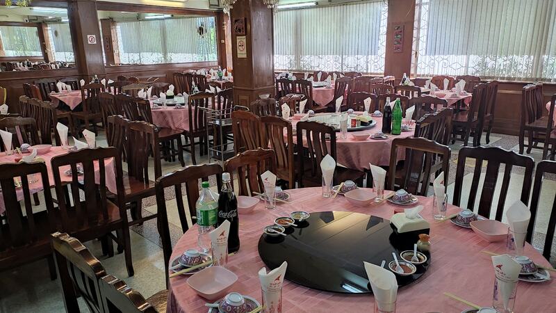 ร้านหมูหัน : ร้านอร่อย พิกัด กทม. หมูหันหนังกรอบย่างหอม ยอมอ้วนก็คราวนี้