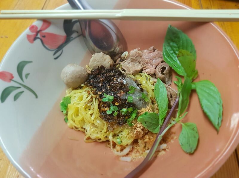 ลาดพร้าว 101 ย่านนี้มีแต่ของอร่อย!!! ใจไม่แข็งห้ามเปิดดู!!