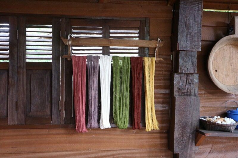 โฮมสเตย์บ้านนาต้นจั่น ที่พักวิวทุ่งนาแบบฉบับโฮมสเตย์