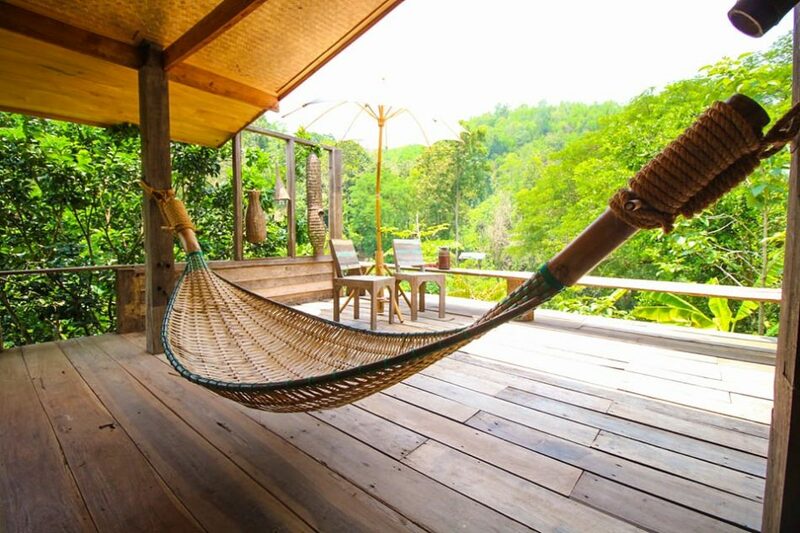 โฮมสเตย์บ้านนาต้นจั่น ที่พักวิวทุ่งนาแบบฉบับโฮมสเตย์