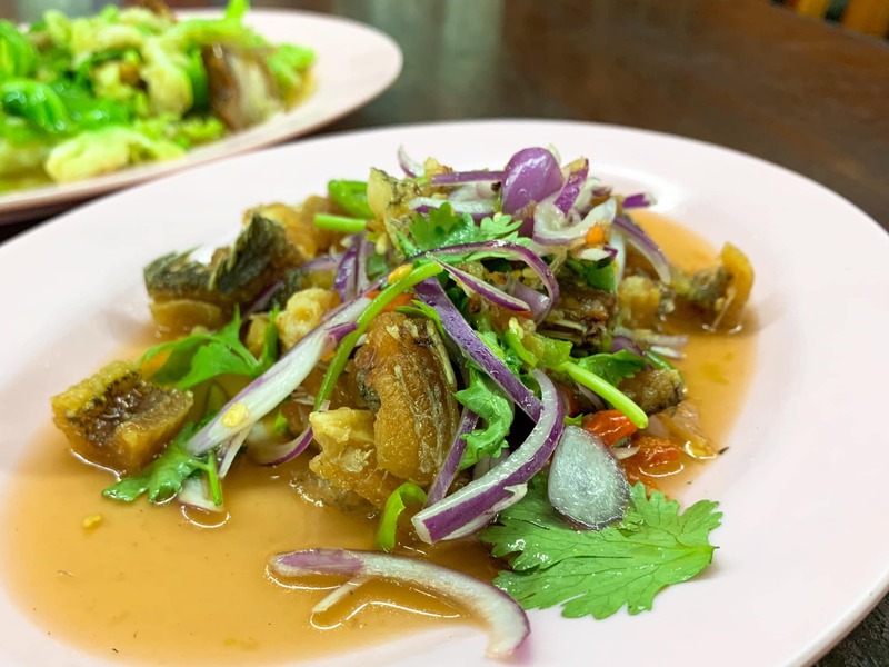 ร้านอาหารเก่าแก่ ระยอง : รวมร้านอาหารเด็ดๆ ร้านเก่าแก่ประจำจังหวัดระยอง น่าปักหมุดไว้ตามรอย!!