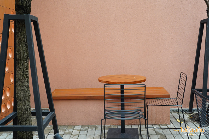 the summer coffee company, คาเฟ่อยุธยา, the summer coffee company ขวัญใจสายมินิมอล สีขาวเท่สุดคลีน