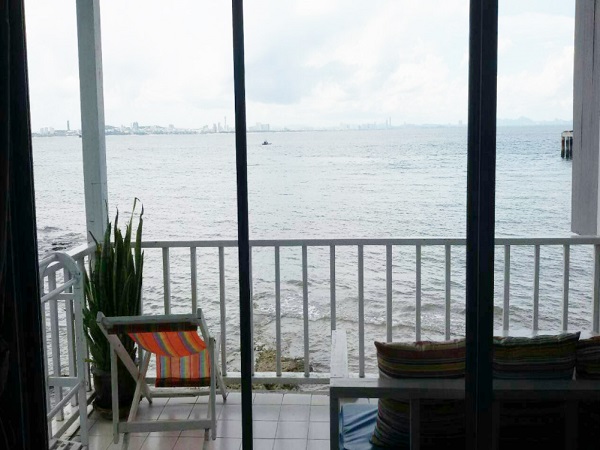 top 6+ ที่พักเกาะล้านติดทะเล ที่พักวิวสวย