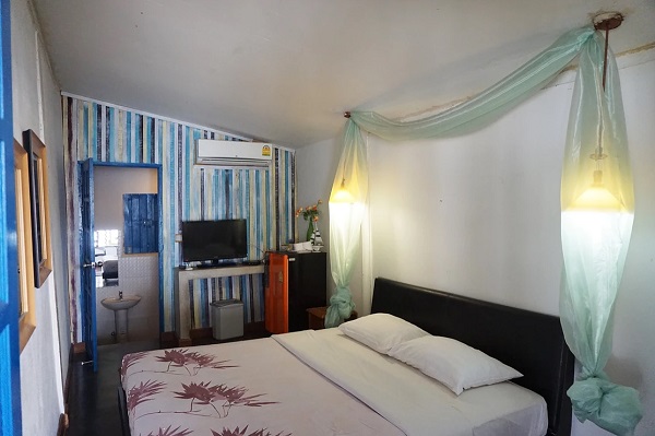 top 6+ ที่พักเกาะล้านติดทะเล ที่พักวิวสวย