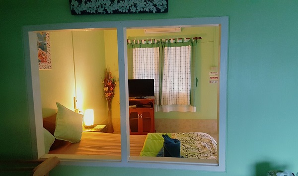 top 6+ ที่พักเกาะล้านติดทะเล ที่พักวิวสวย