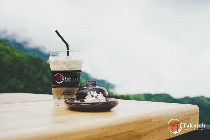 180 all day all season, 180 องศา คาเฟ่, 180' cafe, pino latte resort & cafe, route 12, กาแฟตั๊กม้อ เขาค้อ, จุดชมวิวทะเลหมอก, จุดชมวิวทะเลหมอก อำเภอเขาค้อ, ที่เที่ยว เขาค้อ, ที่เที่ยว เขาค้อ 2020, ที่เที่ยว เขาค้อ 2021, ที่เที่ยว เขาค้อ 2563, ที่เที่ยว เขาค้อ 2564, ที่เที่ยวเขาค้อ, ที่เที่ยวเขาค้อ 2022, ที่เที่ยวเขาค้อ 2565, ทุ่งกังหันลม เขาค้อ, ทุ่งแสลงหลวง, น้ำตกศรีดิษฐ์, พระตำหนักเขาค้อ, พีโน่ ลาเต้, ภูแก้วพีค, ภูแก้วพีค คาเฟ่, วัดพระธาตุผาซ่อนแก้ว, เขาค้อ, เขาค้อ เพชรบูรณ์, เขาตะเคียนโง๊ะ, เที่ยวเขาค้อ, เที่ยวเขาค้อ 2020, เที่ยวเขาค้อ 2021, เที่ยวเขาค้อ 2563, เที่ยวเขาค้อ 2564, โรงเตี๊ยมสุดขอบฟ้า, top 12+ ที่เที่ยวเขาค้อ [กรกฎาคม 2024] แวะเที่ยว เช็คอิน ฟินไปกับธรรมชาติ