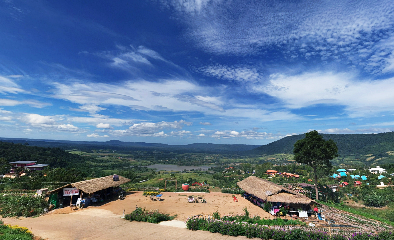 180 all day all season, 180 องศา คาเฟ่, 180' cafe, pino latte resort & cafe, route 12, กาแฟตั๊กม้อ เขาค้อ, จุดชมวิวทะเลหมอก, จุดชมวิวทะเลหมอก อำเภอเขาค้อ, ที่เที่ยว เขาค้อ, ที่เที่ยว เขาค้อ 2020, ที่เที่ยว เขาค้อ 2021, ที่เที่ยว เขาค้อ 2563, ที่เที่ยว เขาค้อ 2564, ที่เที่ยวเขาค้อ, ที่เที่ยวเขาค้อ 2022, ที่เที่ยวเขาค้อ 2565, ทุ่งกังหันลม เขาค้อ, ทุ่งแสลงหลวง, น้ำตกศรีดิษฐ์, พระตำหนักเขาค้อ, พีโน่ ลาเต้, ภูแก้วพีค, ภูแก้วพีค คาเฟ่, วัดพระธาตุผาซ่อนแก้ว, เขาค้อ, เขาค้อ เพชรบูรณ์, เขาตะเคียนโง๊ะ, เที่ยวเขาค้อ, เที่ยวเขาค้อ 2020, เที่ยวเขาค้อ 2021, เที่ยวเขาค้อ 2563, เที่ยวเขาค้อ 2564, โรงเตี๊ยมสุดขอบฟ้า, top 12+ ที่เที่ยวเขาค้อ [กรกฎาคม 2024] แวะเที่ยว เช็คอิน ฟินไปกับธรรมชาติ