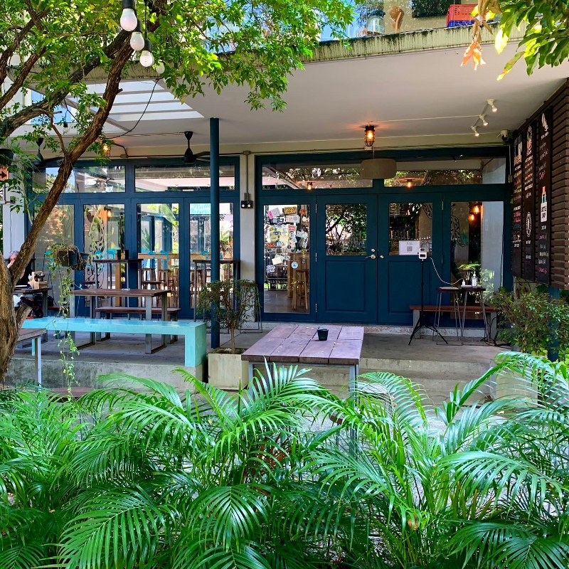 top 10+ ผับ บาร์ ร้านนั่งชิล ร้านเหล้ากรุงเทพ น่าชวนชาวแก๊งค์ไปปาร์ตี้