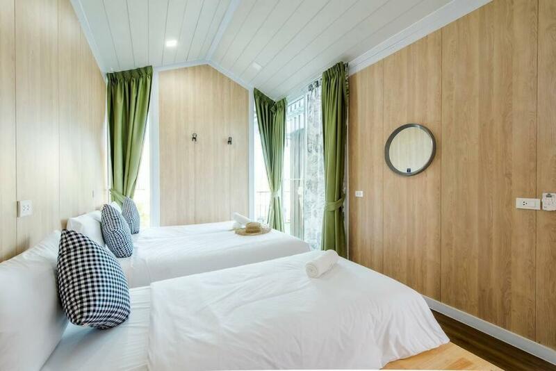 pool lay stay x2 poolvilla pattaya บ้านพักบรรยากาศสบาย