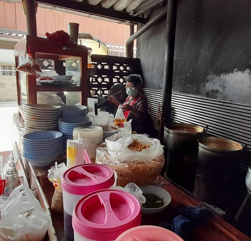 top 15+ ร้านอร่อยลำปาง รวมถึงร้านเด็ดร้านดัง บางร้านเก่าแก่ เปิดมาไม่ต่ำกว่า 10 ปี