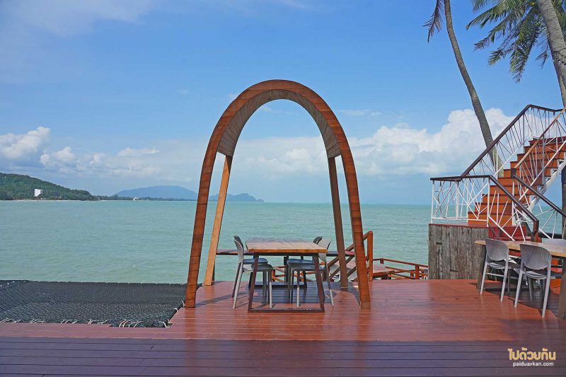 อ่าวขนอม ซีฟู้ด, ร้านอาหารอร่อยขนอม, ร้านอาหารทะเลขนอม, อ่าวขนอม ซีฟู้ด ยืนหนึ่งเรื่องรสชาติและบรรยากาศ แห่งขนอม