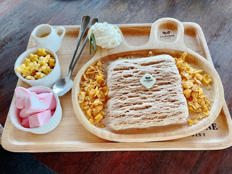 180 all day all season, 180 องศา คาเฟ่, 180' cafe, 180' coffee, artory cafe, cafe khao kho, cedar cafe, cedar ป่าสน cafe, cedar ป่าสน cafe khao kho, cedar ป่าสน cafe เขาค้อ, cedar ป่าสน cafe' at เขาค้อ, coffee love, dragon hill, dragon hill cafe, gino cafe, hydrangea cafe, jolly cafe, jolly cafe khao kho, jolly cafe เขาค้อ, la borne point, liangshan, liangshan coffee khao kho, linda cafe, linda cafe เขาค้อ, morngpar cafe, phukaew peak cafe, pino latte, pino latte restaurant and cafe, ricco slowbar เขาค้อ, story cup, story cup cafe, story cup khao kho, story cup เขาค้อ, takmoh coffee khao kho & โรงเตี๊ยมสุดขอบฟ้า, tanrak, taproot cafe, taproot cafe เขาค้อ, the gm bar & restaurant, the gm bar เขาค้อ, the piney bistro cafe, the pug coffee, the pug coffee lake hill, กาแฟดริป ricco slowbar, กาแฟดริป เขาค้อ, กาแฟตั๊กม้อ เขาค้อ, กาแฟอาราบิกา, คาเฟ่ เพชรบูรณ์, คาเฟ่ ใกล้ฉัน, คาเฟ่.ใหม่เขาค้อ, คาเฟ่ลับเขาค้อ, คาเฟ่เขาค้อ, คาเฟ่เขาค้อ 2024, คาเฟ่เขาค้อ 2567, คาเฟ่ใกล้ฉัน, คาเฟ่ในไร่บีเอ็นฟาร์ม, จีเอ็ม บาร์ เขาค้อ, จุดเช็คอิน คาเฟ่เขาค้อ, ดราก้อน ฮิลล์ คาเฟ่, ดราก้อน ฮิลล์ เขาค้อ, ตั๊กม้อ คอฟฟี่, ทุ่งไฮเดรนเยีย, บนทะเลหมอก & the pug coffee, พีโน่ ลาเต้, พีโน่ ลาเต้ เขาค้อ, ภูแก้วพีค, ภูแก้วพีค คาเฟ่, ภูแก้วพีค เขาค้อ, มองผา คาเฟ่ เขาค้อ, มองผา คาเฟ่ แอนด์ รีสอร์ท, ลาบล็อง พ้อยท์, ลาบล็อง พ้อยท์ เขาค้อ, ลินดา คาเฟ่, สตอรี่ คัฟ เขาค้อ, เขาค้อ, เข้าค่าย cafe’ & cabin, เข้าค่าย café & resort, เข้าค่าย café เขาค้อ, เข้าค่าย คาเฟ่, เข้าค่ายคาเฟ่, เดอะ ไพนี่ บิสโทร คาเฟ่, เหลียงซาน, เหลียงซาน เขาค้อ, แทนรัก กาแฟ, แทนรัก เขาค้อ, แทนรักทะเลหมอก รีสอร์ท, โรงเตี๊ยมสุดขอบฟ้า, ไพนี่ บิสโทร เขาค้อ, ไฮเดรนเยีย คาเฟ่, ไฮเดรนเยีย เขาค้อ, top 20+ คาเฟ่เขาค้อ [กรกฎาคม 2024] วิวสวย บรรยากาศดี ทัศนียภาพงดงาม