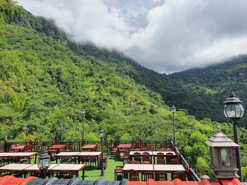 180 all day all season, 180 องศา คาเฟ่, 180' cafe, 180' coffee, artory cafe, cafe khao kho, cedar cafe, cedar ป่าสน cafe, cedar ป่าสน cafe khao kho, cedar ป่าสน cafe เขาค้อ, cedar ป่าสน cafe' at เขาค้อ, coffee love, dragon hill, dragon hill cafe, gino cafe, hydrangea cafe, jolly cafe, jolly cafe khao kho, jolly cafe เขาค้อ, la borne point, liangshan, liangshan coffee khao kho, linda cafe, linda cafe เขาค้อ, morngpar cafe, phukaew peak cafe, pino latte, pino latte restaurant and cafe, ricco slowbar เขาค้อ, story cup, story cup cafe, story cup khao kho, story cup เขาค้อ, takmoh coffee khao kho & โรงเตี๊ยมสุดขอบฟ้า, tanrak, taproot cafe, taproot cafe เขาค้อ, the gm bar & restaurant, the gm bar เขาค้อ, the piney bistro cafe, the pug coffee, the pug coffee lake hill, กาแฟดริป ricco slowbar, กาแฟดริป เขาค้อ, กาแฟตั๊กม้อ เขาค้อ, กาแฟอาราบิกา, คาเฟ่ เพชรบูรณ์, คาเฟ่ ใกล้ฉัน, คาเฟ่.ใหม่เขาค้อ, คาเฟ่ลับเขาค้อ, คาเฟ่เขาค้อ, คาเฟ่เขาค้อ 2024, คาเฟ่เขาค้อ 2567, คาเฟ่ใกล้ฉัน, คาเฟ่ในไร่บีเอ็นฟาร์ม, จีเอ็ม บาร์ เขาค้อ, จุดเช็คอิน คาเฟ่เขาค้อ, ดราก้อน ฮิลล์ คาเฟ่, ดราก้อน ฮิลล์ เขาค้อ, ตั๊กม้อ คอฟฟี่, ทุ่งไฮเดรนเยีย, บนทะเลหมอก & the pug coffee, พีโน่ ลาเต้, พีโน่ ลาเต้ เขาค้อ, ภูแก้วพีค, ภูแก้วพีค คาเฟ่, ภูแก้วพีค เขาค้อ, มองผา คาเฟ่ เขาค้อ, มองผา คาเฟ่ แอนด์ รีสอร์ท, ลาบล็อง พ้อยท์, ลาบล็อง พ้อยท์ เขาค้อ, ลินดา คาเฟ่, สตอรี่ คัฟ เขาค้อ, เขาค้อ, เข้าค่าย cafe’ & cabin, เข้าค่าย café & resort, เข้าค่าย café เขาค้อ, เข้าค่าย คาเฟ่, เข้าค่ายคาเฟ่, เดอะ ไพนี่ บิสโทร คาเฟ่, เหลียงซาน, เหลียงซาน เขาค้อ, แทนรัก กาแฟ, แทนรัก เขาค้อ, แทนรักทะเลหมอก รีสอร์ท, โรงเตี๊ยมสุดขอบฟ้า, ไพนี่ บิสโทร เขาค้อ, ไฮเดรนเยีย คาเฟ่, ไฮเดรนเยีย เขาค้อ, top 20+ คาเฟ่เขาค้อ [กรกฎาคม 2024] วิวสวย บรรยากาศดี ทัศนียภาพงดงาม