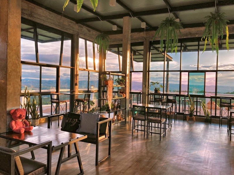 180 all day all season, 180 องศา คาเฟ่, 180' cafe, 180' coffee, artory cafe, cafe khao kho, cedar cafe, cedar ป่าสน cafe, cedar ป่าสน cafe khao kho, cedar ป่าสน cafe เขาค้อ, cedar ป่าสน cafe' at เขาค้อ, coffee love, dragon hill, dragon hill cafe, gino cafe, hydrangea cafe, jolly cafe, jolly cafe khao kho, jolly cafe เขาค้อ, la borne point, liangshan, liangshan coffee khao kho, linda cafe, linda cafe เขาค้อ, morngpar cafe, phukaew peak cafe, pino latte, pino latte restaurant and cafe, ricco slowbar เขาค้อ, story cup, story cup cafe, story cup khao kho, story cup เขาค้อ, takmoh coffee khao kho & โรงเตี๊ยมสุดขอบฟ้า, tanrak, taproot cafe, taproot cafe เขาค้อ, the gm bar & restaurant, the gm bar เขาค้อ, the piney bistro cafe, the pug coffee, the pug coffee lake hill, กาแฟดริป ricco slowbar, กาแฟดริป เขาค้อ, กาแฟตั๊กม้อ เขาค้อ, กาแฟอาราบิกา, คาเฟ่ เพชรบูรณ์, คาเฟ่ ใกล้ฉัน, คาเฟ่.ใหม่เขาค้อ, คาเฟ่ลับเขาค้อ, คาเฟ่เขาค้อ, คาเฟ่เขาค้อ 2024, คาเฟ่เขาค้อ 2567, คาเฟ่ใกล้ฉัน, คาเฟ่ในไร่บีเอ็นฟาร์ม, จีเอ็ม บาร์ เขาค้อ, จุดเช็คอิน คาเฟ่เขาค้อ, ดราก้อน ฮิลล์ คาเฟ่, ดราก้อน ฮิลล์ เขาค้อ, ตั๊กม้อ คอฟฟี่, ทุ่งไฮเดรนเยีย, บนทะเลหมอก & the pug coffee, พีโน่ ลาเต้, พีโน่ ลาเต้ เขาค้อ, ภูแก้วพีค, ภูแก้วพีค คาเฟ่, ภูแก้วพีค เขาค้อ, มองผา คาเฟ่ เขาค้อ, มองผา คาเฟ่ แอนด์ รีสอร์ท, ลาบล็อง พ้อยท์, ลาบล็อง พ้อยท์ เขาค้อ, ลินดา คาเฟ่, สตอรี่ คัฟ เขาค้อ, เขาค้อ, เข้าค่าย cafe’ & cabin, เข้าค่าย café & resort, เข้าค่าย café เขาค้อ, เข้าค่าย คาเฟ่, เข้าค่ายคาเฟ่, เดอะ ไพนี่ บิสโทร คาเฟ่, เหลียงซาน, เหลียงซาน เขาค้อ, แทนรัก กาแฟ, แทนรัก เขาค้อ, แทนรักทะเลหมอก รีสอร์ท, โรงเตี๊ยมสุดขอบฟ้า, ไพนี่ บิสโทร เขาค้อ, ไฮเดรนเยีย คาเฟ่, ไฮเดรนเยีย เขาค้อ, top 20+ คาเฟ่เขาค้อ [กรกฎาคม 2024] วิวสวย บรรยากาศดี ทัศนียภาพงดงาม