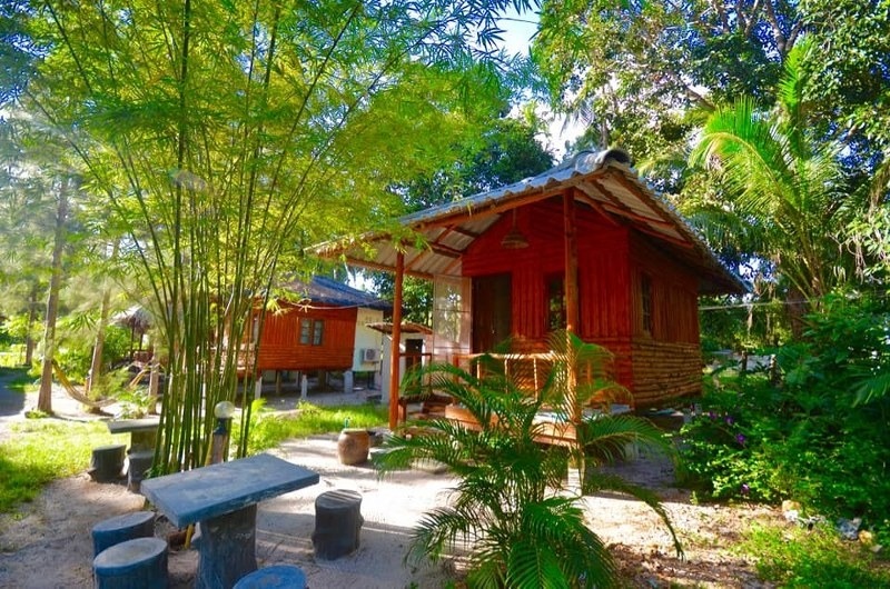 top 12+ ที่พักขนอม 2567 ที่พักติดทะเล บรรยากาศดี น้ำใส ทะเลสวย