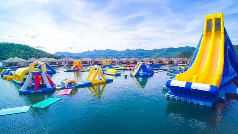 top 7+ แพที่พักกาญจนบุรี 2567 มีเครื่องเล่นกลางน้ำ สไลเดอร์สุดมันส์