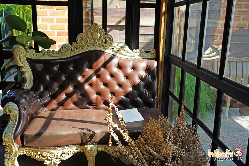 พักแปั๊บคาเฟ่, พักแปั๊บคาเฟ่ สมุทรสาคร คาเฟ่เรือนกระจกสุดเท่ ริมคลองพันท้าย