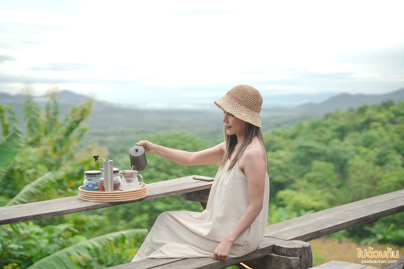 ดอยเคียงเดือน, ที่พักแพร่, ดอยเคียงเดือน แพร่  พักบ้านไม้แสนอบอุ่น เคียงเขาป่าเขียว