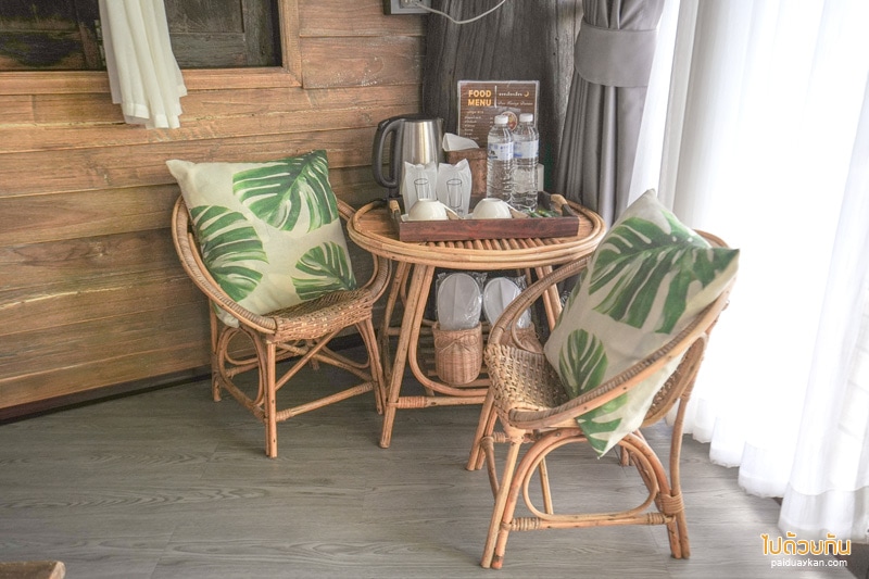 ดอยเคียงเดือน, ที่พักแพร่, ดอยเคียงเดือน แพร่  พักบ้านไม้แสนอบอุ่น เคียงเขาป่าเขียว