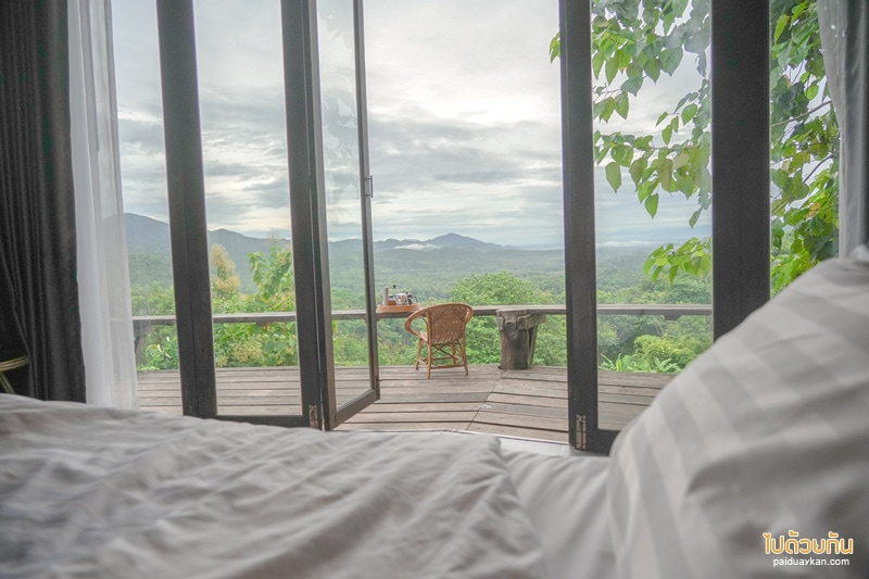 ดอยเคียงเดือน, ที่พักแพร่, ดอยเคียงเดือน แพร่  พักบ้านไม้แสนอบอุ่น เคียงเขาป่าเขียว