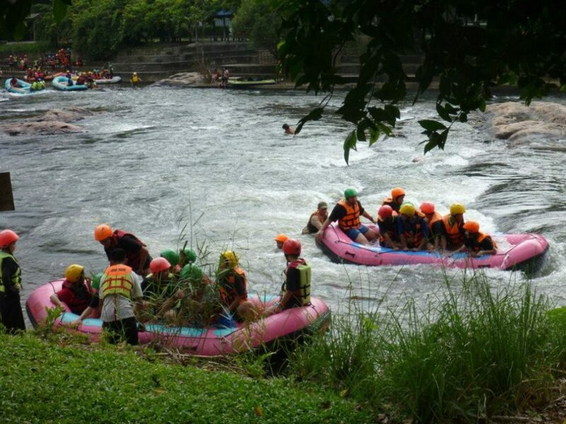 นครนายก, top 7+ ที่พักนครนายกติดน้ำ พร้อมกิจกรรม ใกล้จุดล่องแก่ง