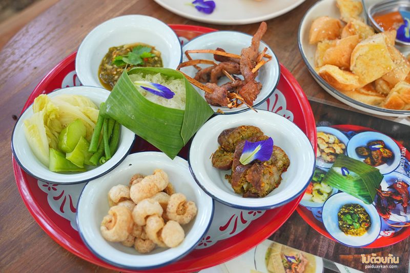 ๗โมง, คาเฟ่เชียงใหม่, ร้านอาหารเช้าเชียงใหม่, ๗โมง เชียงใหม่ กินอาหารเช้าในแสงอุ่น มีชุดขันโตกทางเหนือ