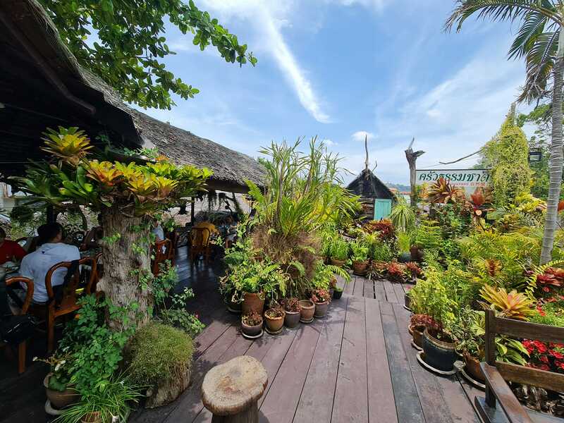 ร้านอาหารภูเก็ตสำหรับฉลองปีใหม่ ทั้งอาหารทะเล อาหารไทย อาหารใต้ร้านอร่อย ที่ต้องแวะไปทาน