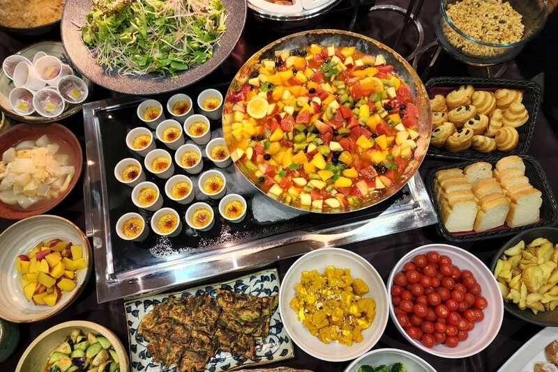 airstream, book and bed tokyo shinsaibashi, despicable me, dotonburi, feel osaka yu, gran camping palm garden maishima by wbf, hilton osaka, hotel fukuracia osaka bay, hotel keihan yodoyabashi, hotel lodge maishima, hotel monterey la soeur osaka, hotel mystays shinsaibashi, hotel new otani osaka, hotel trusty osaka abeno, hotel universal port, keihan railway, kita-shinchi station, kitahama, kyobashi station, maishima sports island, midosuji, minions room, nagahori-tsurumiryokuchi, nest hotel osaka shinsaibashi, nishi-umeda, osaka bay, osaka business park, osaka hokko marina resort hull, osaka marriott miyako hotel, osaka metro, quintessa hotel osaka bay, rooftop bar, sakaisuji honmachi, sakishima cosmo tower hotel, shinsaibashi station, signature bar, spa trinite, summer sonic 2023, summer sonic2023, summersonic, the lively osaka honmachi, the royal park canvas osaka, the stay osaka shinsaibashi, tonnoji station, tsutenkaku tower, universal studio japan, yotsubashi, yumesaki, zojugoi yasuidoton dobokukiko monument, ชมวิวแบบพาโรนามา, ที่พัก osaka, ที่พักพร้อมอาหารเช้า, ที่พักยอดนิยม โอซาก้า, ที่พักโอซาก้า, ที่พักโอซาก้า 2566, ที่พักโอซาก้า นัมบะ, ที่พักโอซาก้า ราคาถูก, ที่พักโอซาก้าใกล้สถานีรถไฟฟ้า, ย่านคิตาฮามะ, ห้องพักแบบ treator, ห้องอาหารเทปันยากิ, อ่าวโอซาก้า, เกสเฮ้าส์, เกสเฮ้าส์น่ารัก, โรงแรมใจกลางโอซาก้า, โอซาก้า, top 15+ ที่พักโอซาก้า 2024 เที่ยวง่าย เดินทางสะดวก ใกล้สถานีรถไฟฟ้า