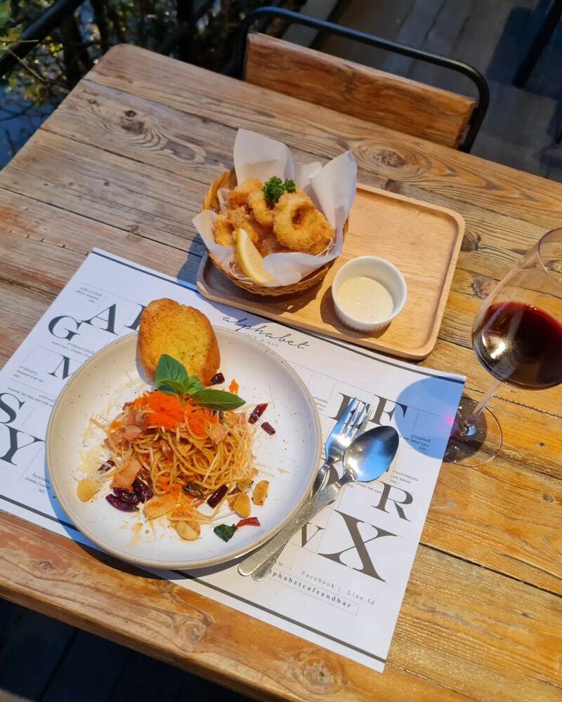 top 9+ คาเฟ่ bts ช่องนนทรี เช็คอินชิคๆ ถ่ายรูปเก๋ๆ