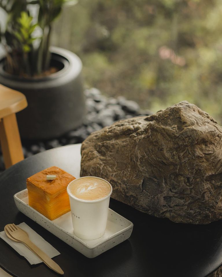 top 9+ คาเฟ่ bts ช่องนนทรี เช็คอินชิคๆ ถ่ายรูปเก๋ๆ