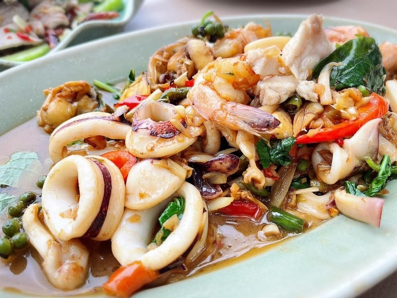 top 10+ ร้านอาหารสิชล 2567 ริมทะเล รสชาติอร่อย ราคาไม่แพง