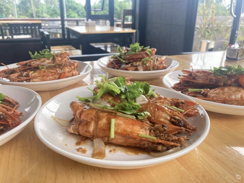 top 10+ ร้านอาหารสิชล 2567 ริมทะเล รสชาติอร่อย ราคาไม่แพง