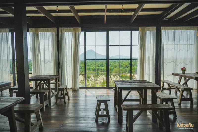 คาเฟ่ชะอำ, เที่ยวชะอำ, ริมผา ชมวิว, ริมผา ชมวิว  คาเฟ่ชะอำ วิวภูเขา แชะมุมถ่ายภาพบ้านไม้สุดชิค