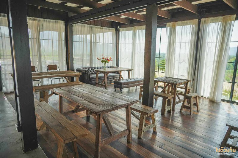 คาเฟ่ชะอำ, เที่ยวชะอำ, ริมผา ชมวิว, ริมผา ชมวิว  คาเฟ่ชะอำ วิวภูเขา แชะมุมถ่ายภาพบ้านไม้สุดชิค