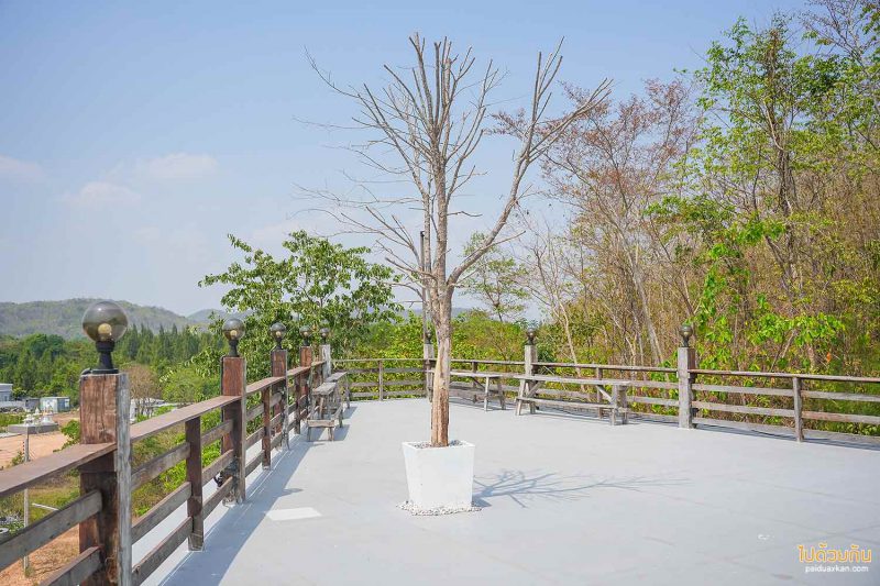 คาเฟ่ชะอำ, เที่ยวชะอำ, ริมผา ชมวิว, ริมผา ชมวิว  คาเฟ่ชะอำ วิวภูเขา แชะมุมถ่ายภาพบ้านไม้สุดชิค