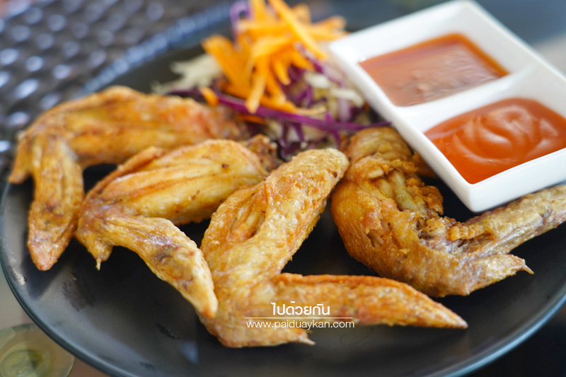 เที่ยวนครนายก, ร้านกาแฟนครนายก, คาเฟ่นครนายก, ภูอิงนาคาเฟ่ นครนายก, ร้านกาแฟทุ่งนา นครนายก, ภูอิงนาคาเฟ่  คาเฟ่ริมทุ่งนา มีภูเขาล้อมรอบ