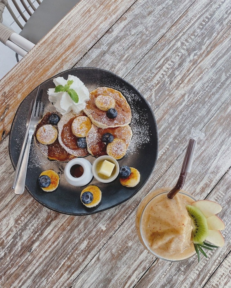 คาเฟ่ในสวน พระราม 9 : คาเฟ่บรรยากาศดี กาแฟอร่อย น่าถ่ายรูป