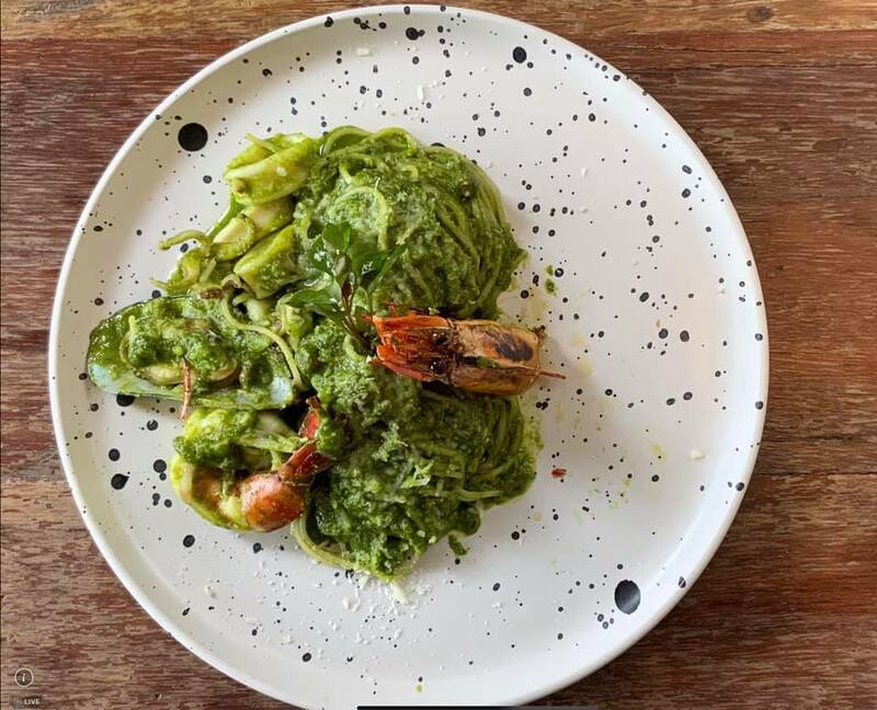 คาเฟ่ในสวน พระราม 9 : คาเฟ่บรรยากาศดี กาแฟอร่อย น่าถ่ายรูป