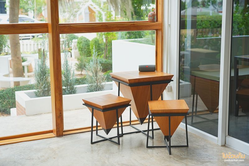 เที่ยวเขาใหญ่, คาเฟ่เขาใหญ่, stock home café, stock home café เขาใหญ่ คาเฟ่มินิมอล บรรยากาศโฮมมี่