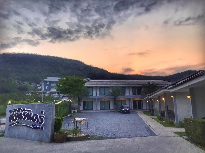 top 8+ ที่พักหาดน้ำใส 2566 ราคาถูก ที่พักหาดน้ำใสแบบครอบครัว บ้านพูลวิลล่า