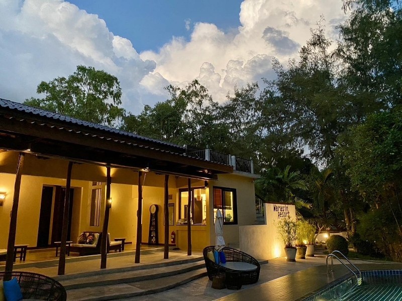 top 8+ ที่พักหาดน้ำใส 2566 ราคาถูก ที่พักหาดน้ำใสแบบครอบครัว บ้านพูลวิลล่า