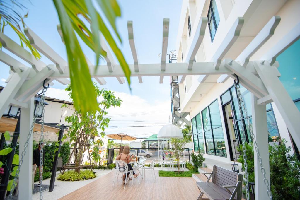 city hotel krabi, krabi seabass hotel, lada krabi residence, river front krabi hotel, snoozz hotel, srisuksant square, the brown hotel krabi, the nice hotel, the pineapple hotel, the seens hotel, u residence, well timed hotel, คลองปากน้ำ, ถนนคนเดินกระบี่, ที่พักกระบี่, ที่พักกระบี่ 2024, ที่พักกระบี่ 2567, ที่พักกระบี่ ตัวเมือง, ที่พักกระบี่ ใกล้ถนนคนเดิน, ที่พักกระบี่ ในเมือง, ที่พักตัวเมืองกระบี่, ที่พักตัวเมืองกระบี่ 2024, ที่พักตัวเมืองกระบี่ 2567, ที่พักเมืองกระบี่, ที่พักเมืองกระบี่ 2024, ที่พักเมืองกระบี่ 2567, ยู เรสซิเดนซ์, ลดา กระบี่ เรสซิเดนซ์, ลานปูดำ, ศรีสุขสันต์ สแควร์, สนูซ โฮเทล, ห้างโวค, เดอะ ไพน์แอปเปิ้ล โฮเต็ล, เดอะบราวน์ กระบี่, โรงแรม เดอะซีนส์, โรงแรม เดอะบราวน์ กระบี่, โรงแรมกระบี่ ซีบาส, โรงแรมซิตี้ กระบี่, โรงแรมริเวอร์ฟรอนต์ กระบี่, โรงแรมเดอะ ไนซ์, โรงแรมในเมืองกระบี่, top 15+ ที่พัก เมืองกระบี่ [กรกฎาคม 2024] เดินทางสะดวก ใกล้แหล่งท่องเที่ยว