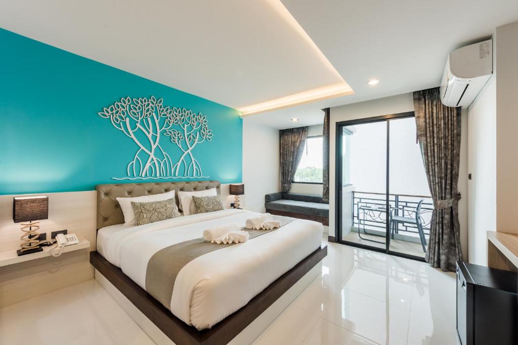 city hotel krabi, krabi seabass hotel, lada krabi residence, river front krabi hotel, snoozz hotel, srisuksant square, the brown hotel krabi, the nice hotel, the pineapple hotel, the seens hotel, u residence, well timed hotel, คลองปากน้ำ, ถนนคนเดินกระบี่, ที่พักกระบี่, ที่พักกระบี่ 2024, ที่พักกระบี่ 2567, ที่พักกระบี่ ตัวเมือง, ที่พักกระบี่ ใกล้ถนนคนเดิน, ที่พักกระบี่ ในเมือง, ที่พักตัวเมืองกระบี่, ที่พักตัวเมืองกระบี่ 2024, ที่พักตัวเมืองกระบี่ 2567, ที่พักเมืองกระบี่, ที่พักเมืองกระบี่ 2024, ที่พักเมืองกระบี่ 2567, ยู เรสซิเดนซ์, ลดา กระบี่ เรสซิเดนซ์, ลานปูดำ, ศรีสุขสันต์ สแควร์, สนูซ โฮเทล, ห้างโวค, เดอะ ไพน์แอปเปิ้ล โฮเต็ล, เดอะบราวน์ กระบี่, โรงแรม เดอะซีนส์, โรงแรม เดอะบราวน์ กระบี่, โรงแรมกระบี่ ซีบาส, โรงแรมซิตี้ กระบี่, โรงแรมริเวอร์ฟรอนต์ กระบี่, โรงแรมเดอะ ไนซ์, โรงแรมในเมืองกระบี่, top 15+ ที่พัก เมืองกระบี่ [กรกฎาคม 2024] เดินทางสะดวก ใกล้แหล่งท่องเที่ยว