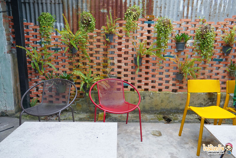 ร้านกาแฟนครศรีธรรมราช, คาเฟ่นครศรีธรรมราช, in dribs n drabs นครศรี, in dribs ‘n drabs  ร้านกาแฟสโลว์บาร์ ในบ้านเก่าสุดเก๋