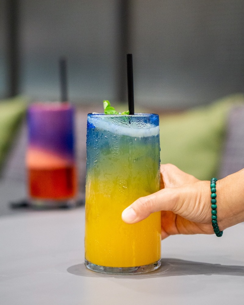 คาเฟ่ทองหล่อ บรรยากาศน่านั่ง น่าออกเดท ชิลแบบหลากสไตล์ ใกล้บีทีเอส (bts) ทองหล่อ