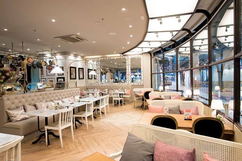 คาเฟ่ทองหล่อ บรรยากาศน่านั่ง น่าออกเดท ชิลแบบหลากสไตล์ ใกล้บีทีเอส (bts) ทองหล่อ